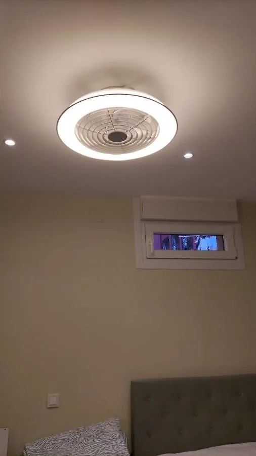 Homestay 57 Habitacion Central En Bilbao Con Wifi Spain